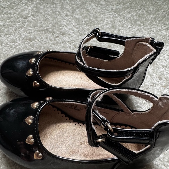 Black Patent Leather Mary Jane Shoes - Picture 7 of 8